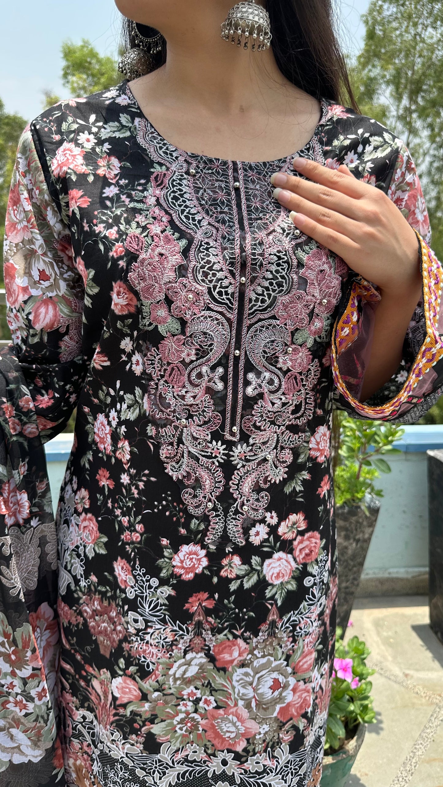 BLACK FORAL COTTON SET