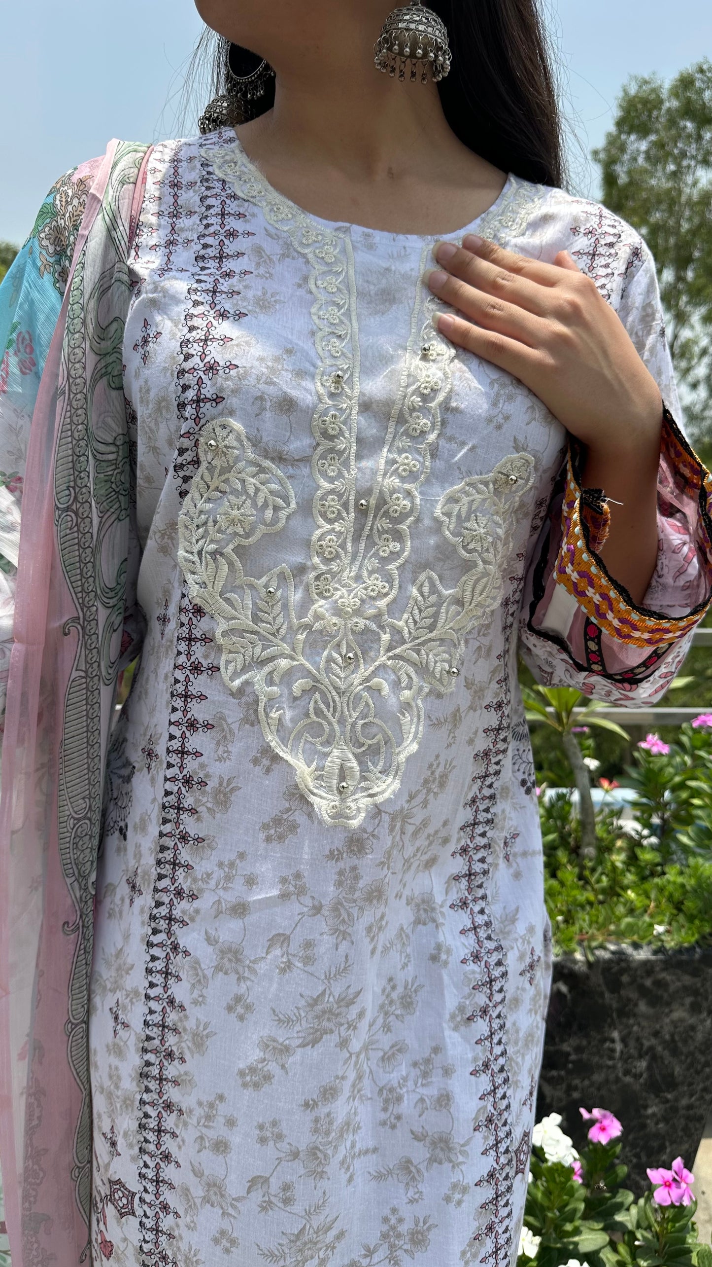 WHITE COTTON KURTI SET