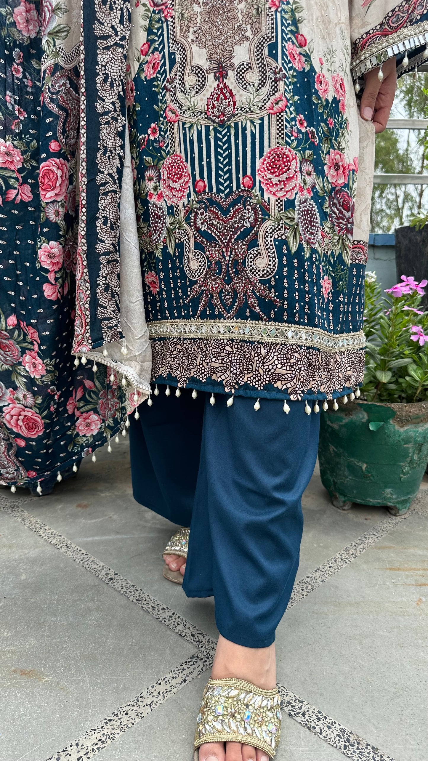 RAYON LACE WORK SET