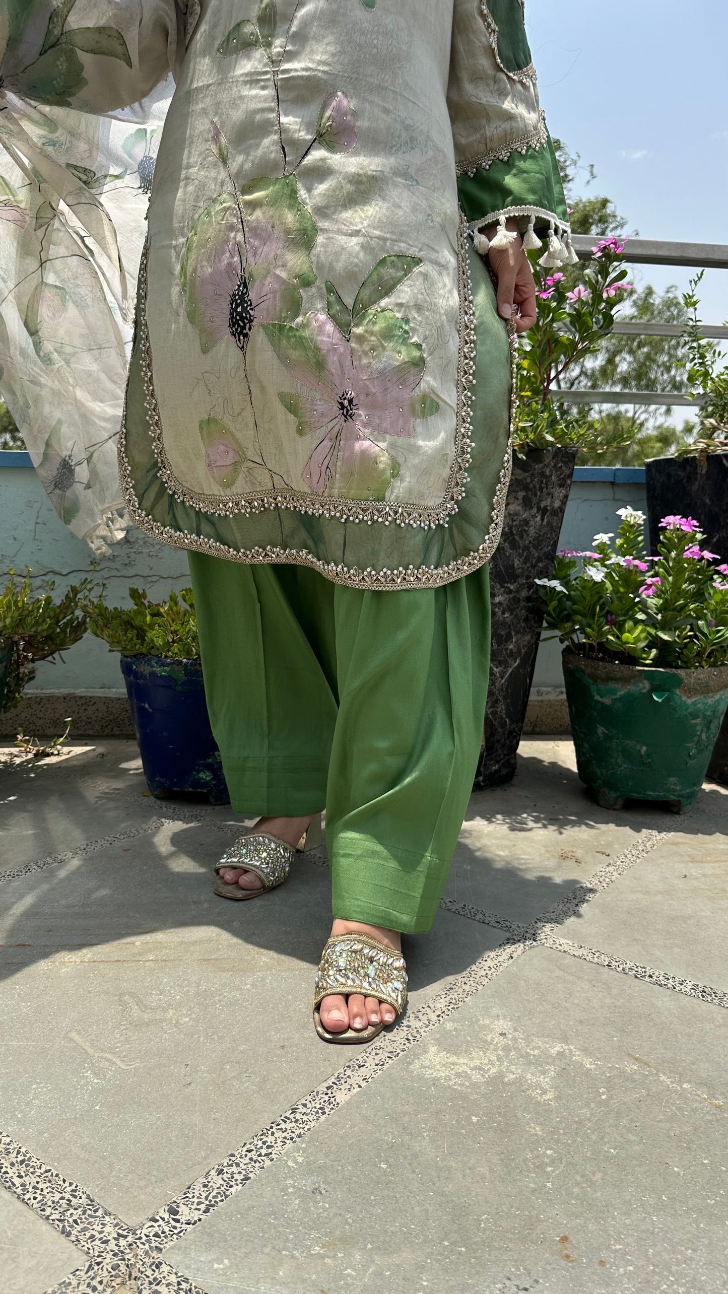 CREAM MIRROR FARSHI SETS