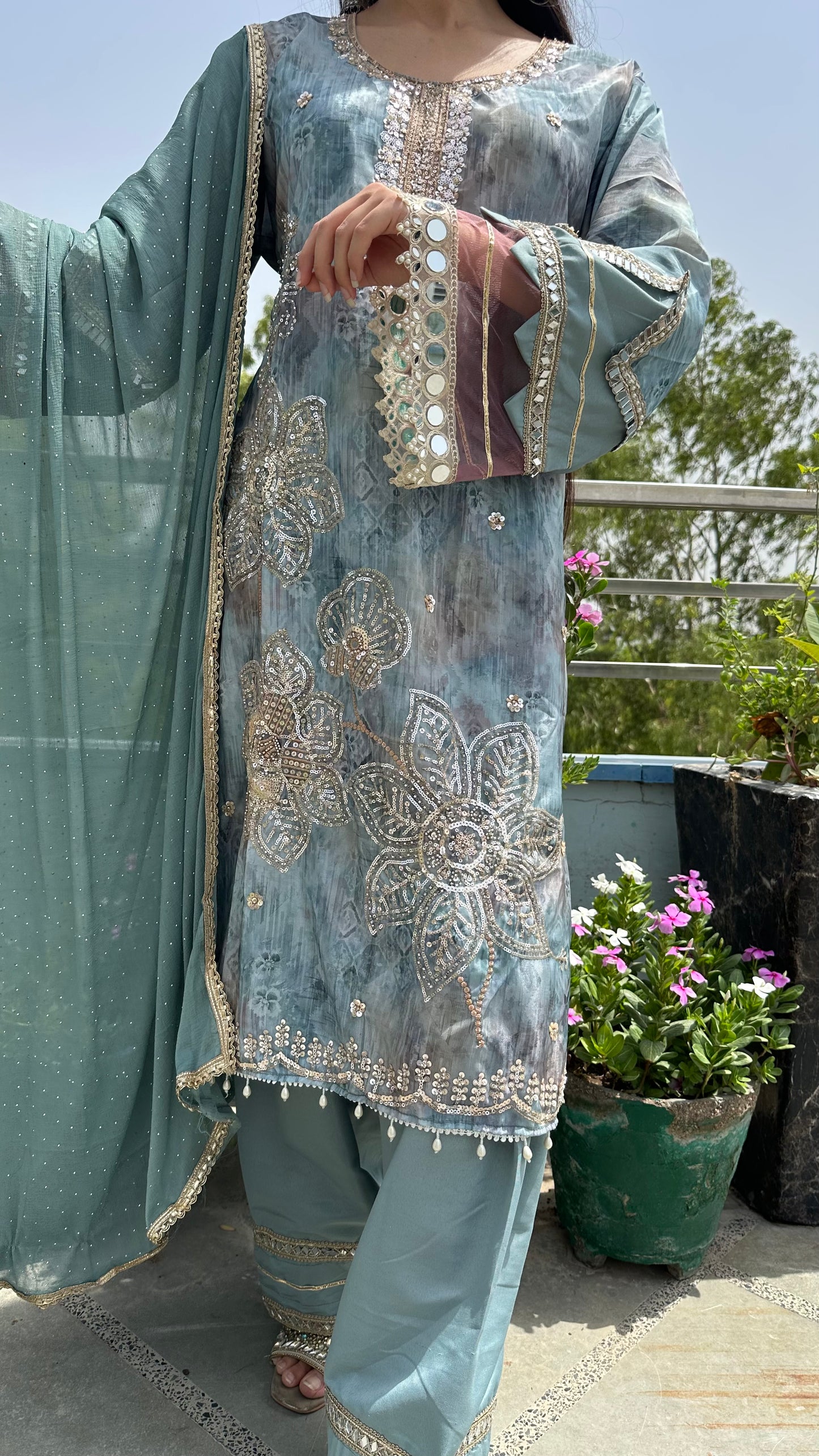 CHINNON FARSHI BLUE SET