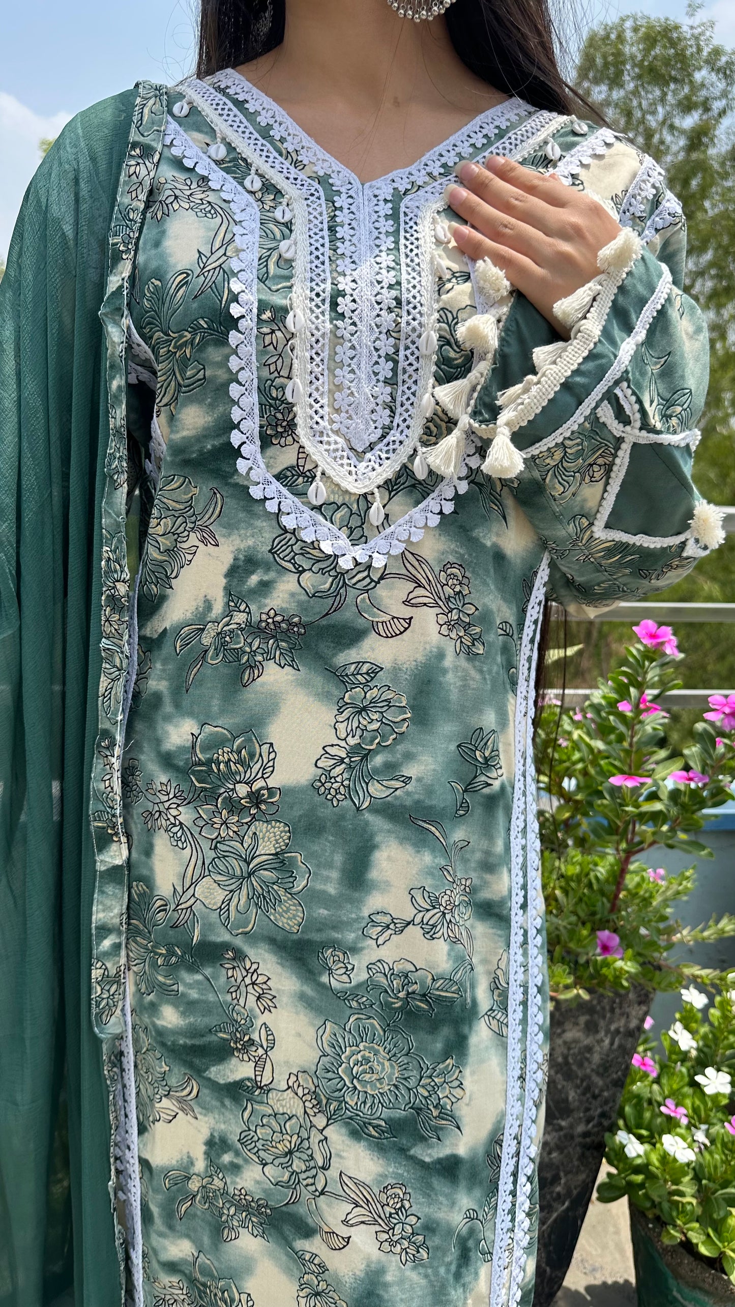 RAYON LACE FARSHI SETS