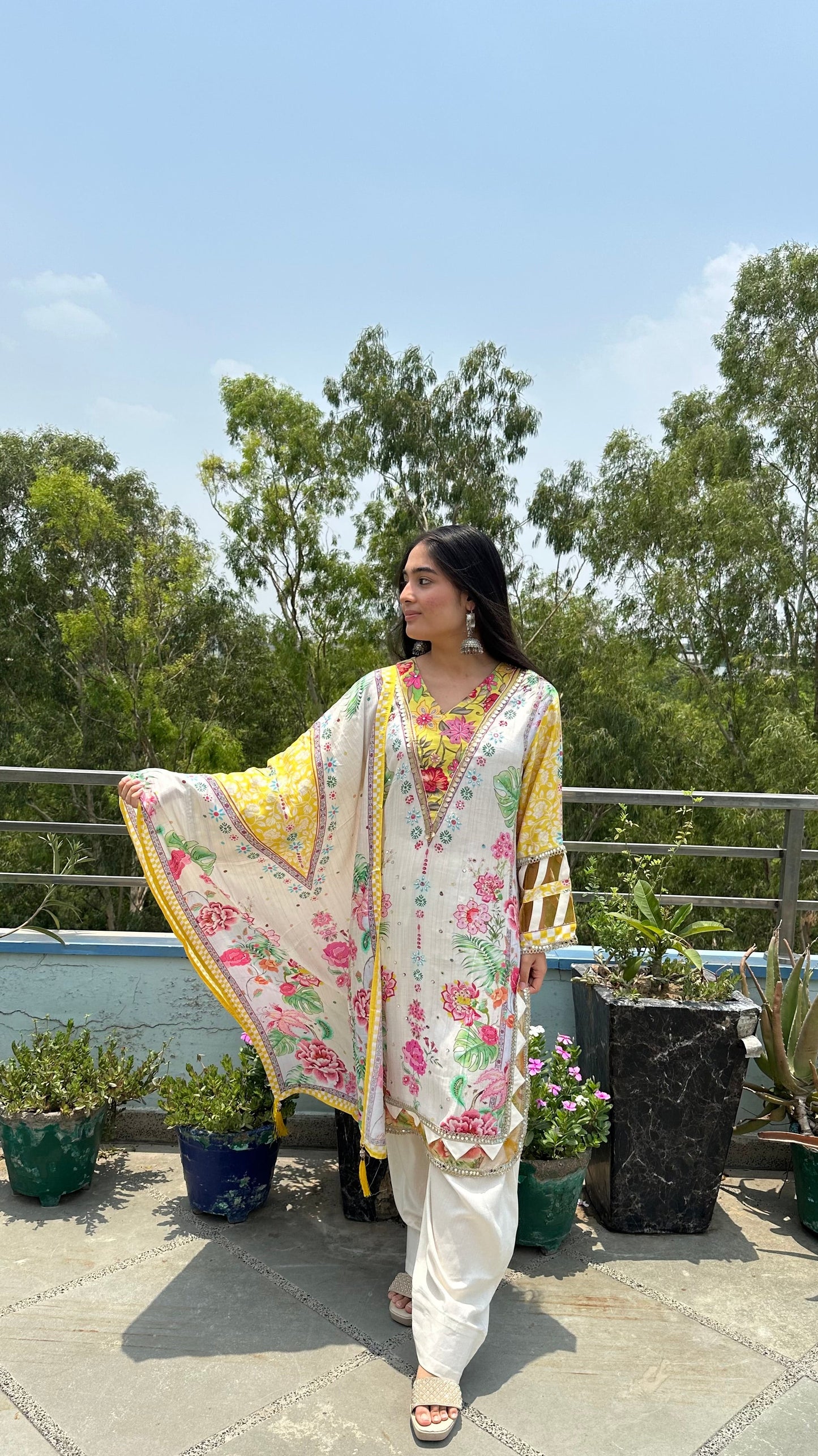 MUSLIN CREAM SET