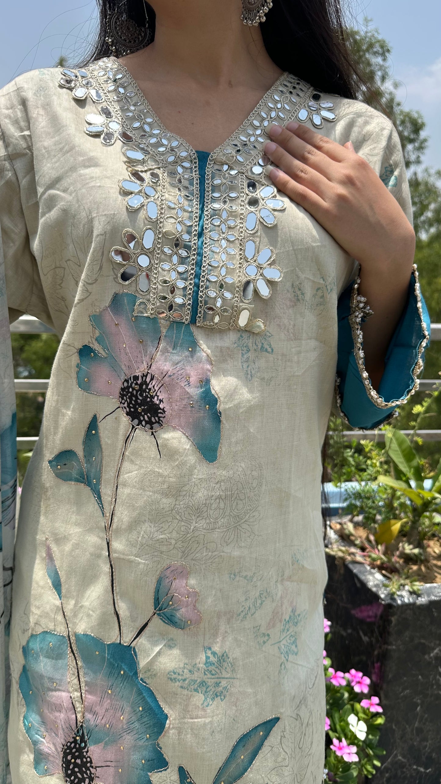 CREAM MIRROR FARSHI SETS