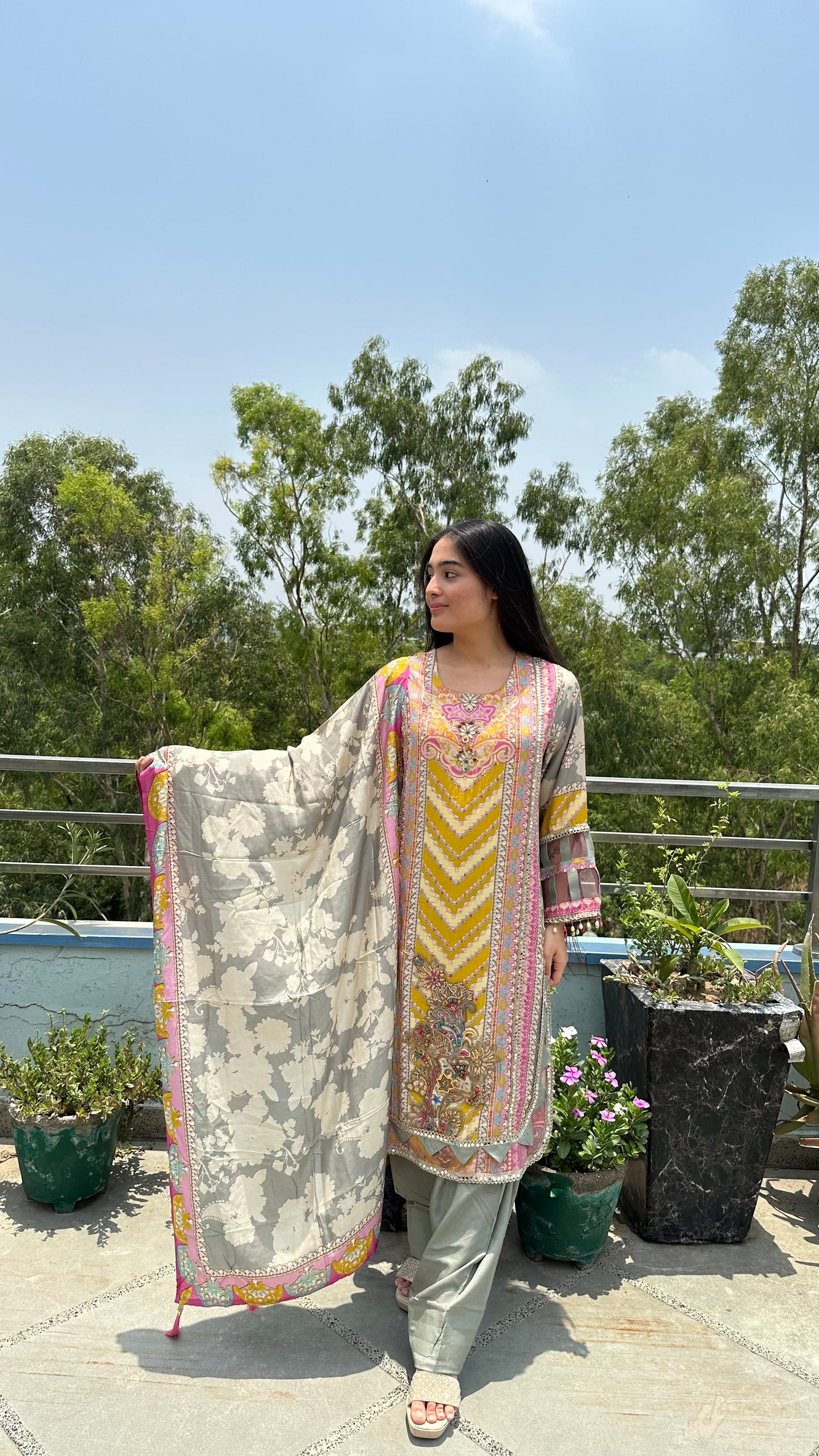MUSLIN YELLOW GREY SET