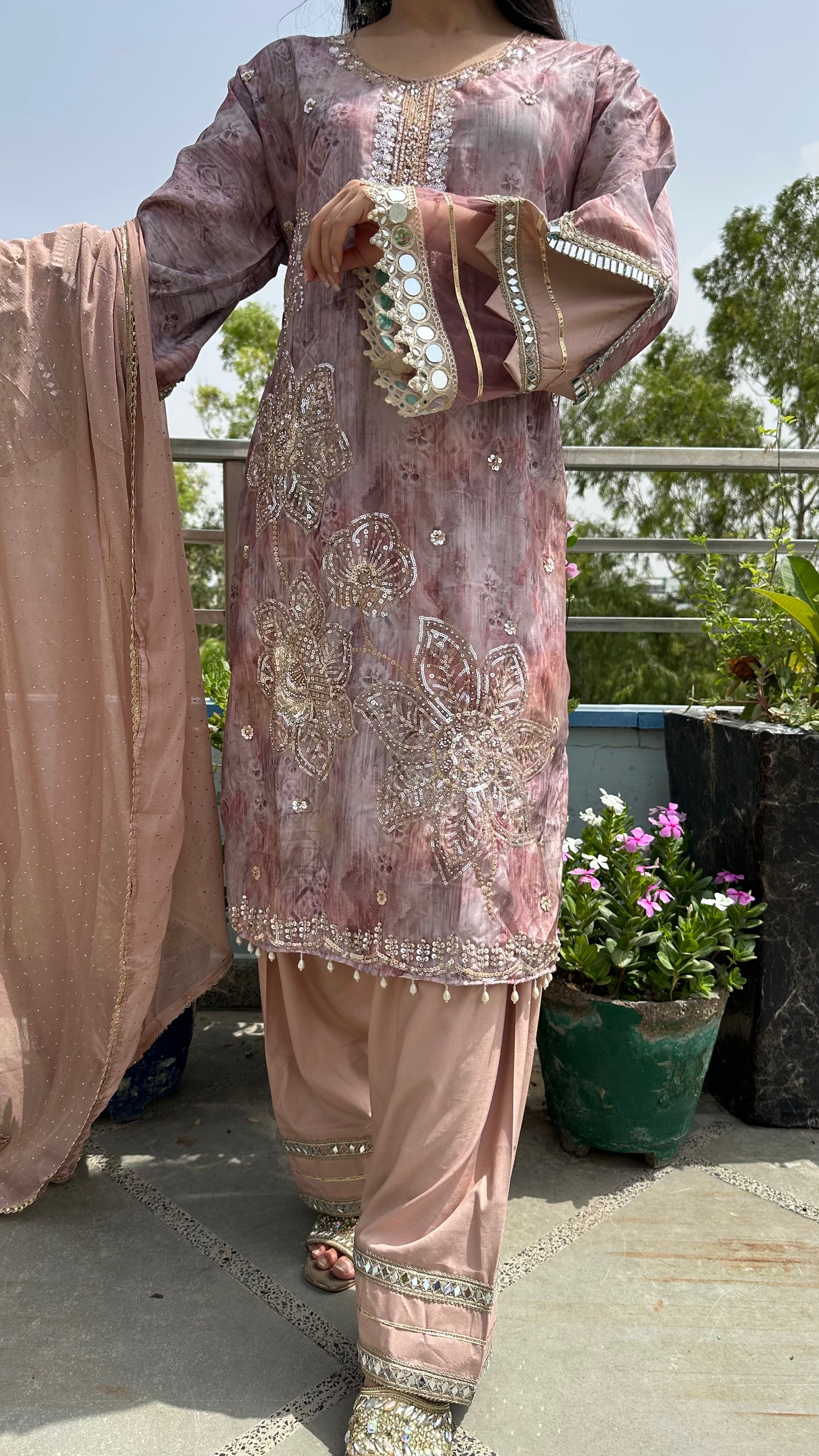 CHINNON FARSHI PINK SET