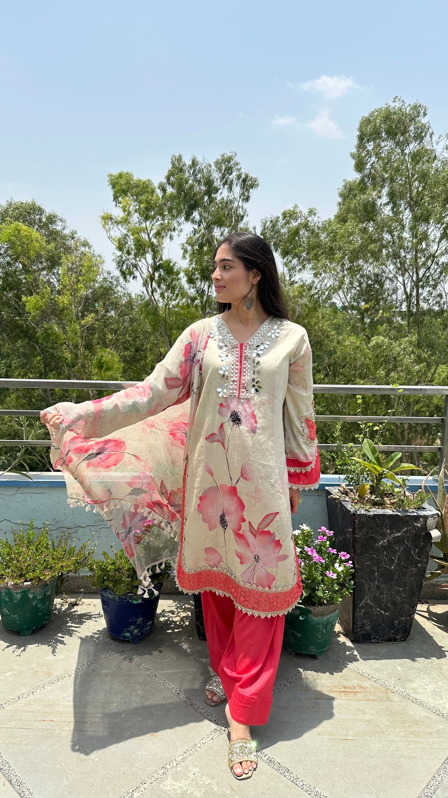 CREAM MIRROR FARSHI SETS