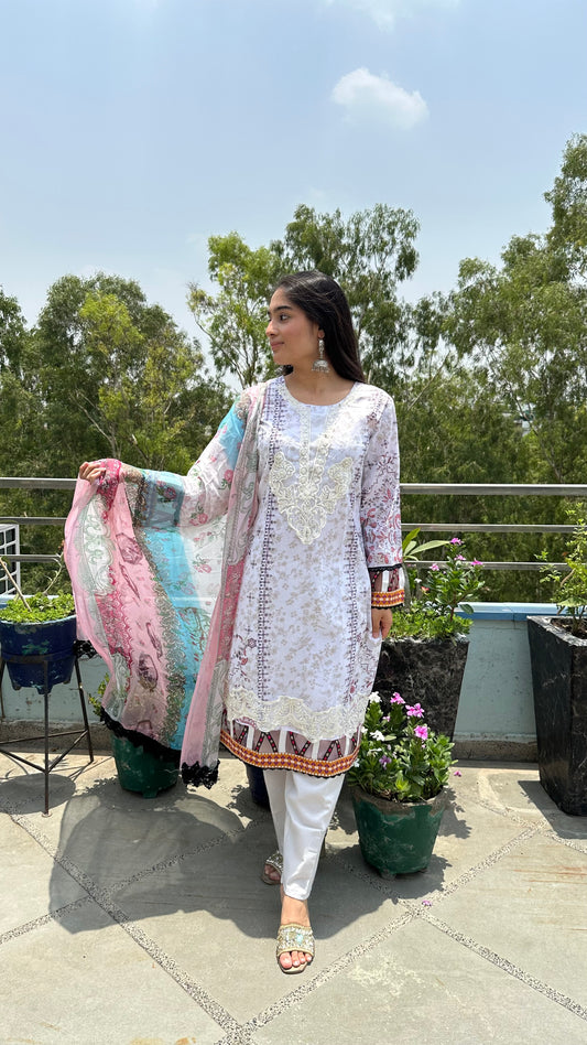 WHITE COTTON KURTI SET