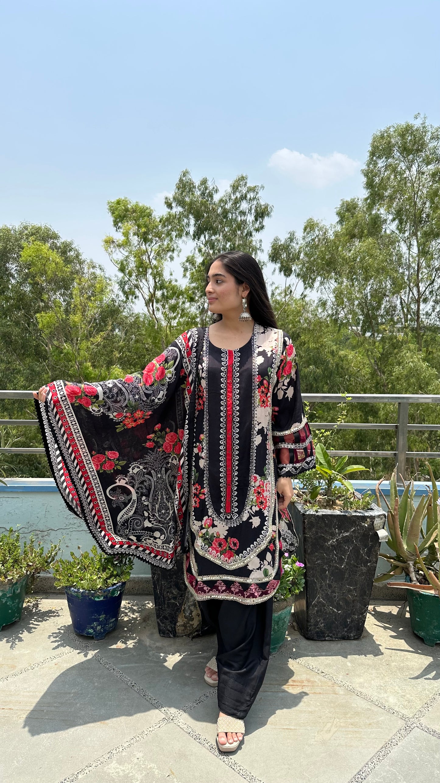 MUSLIN BLACK SET