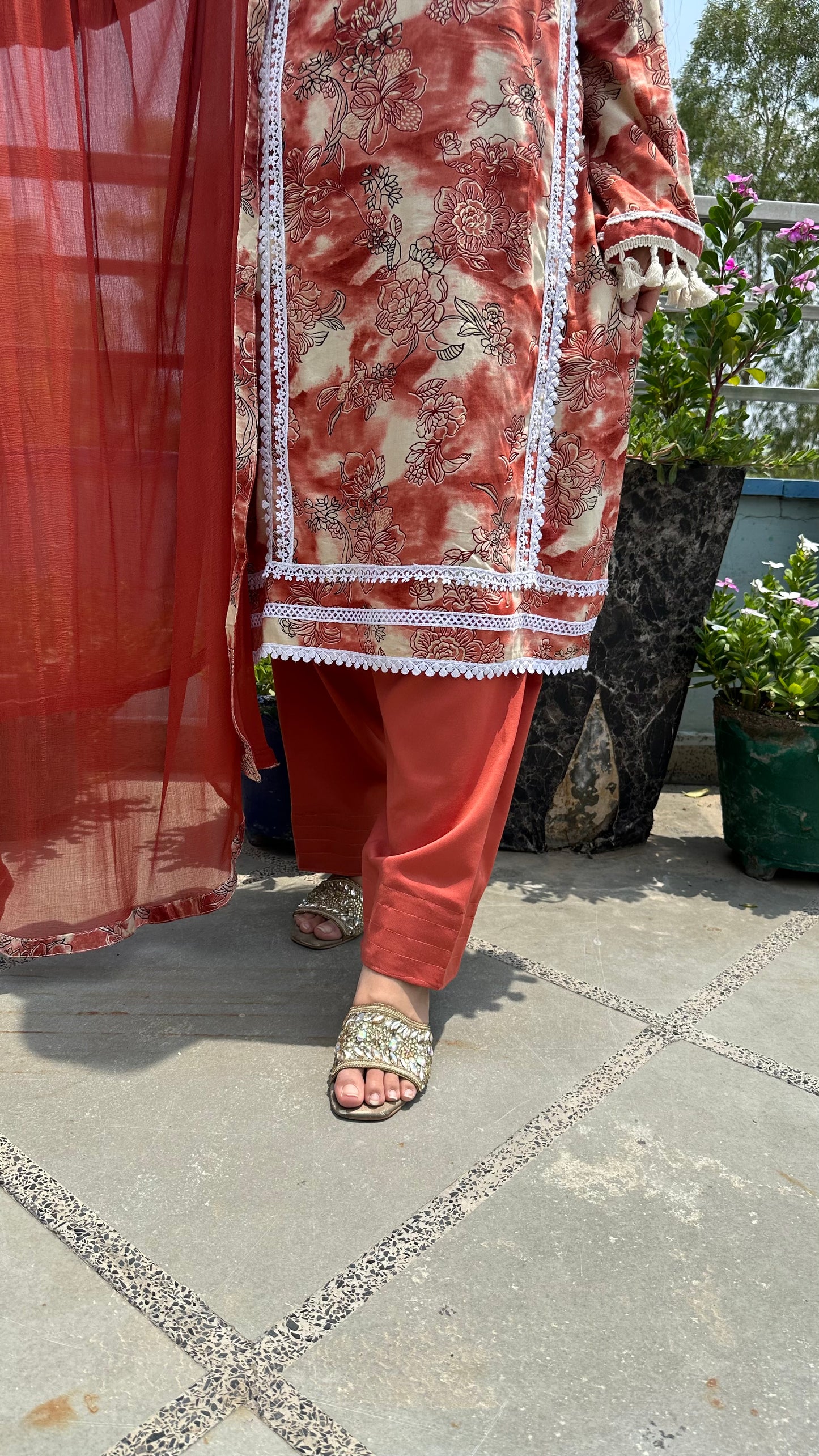 RAYON LACE FARSHI SETS