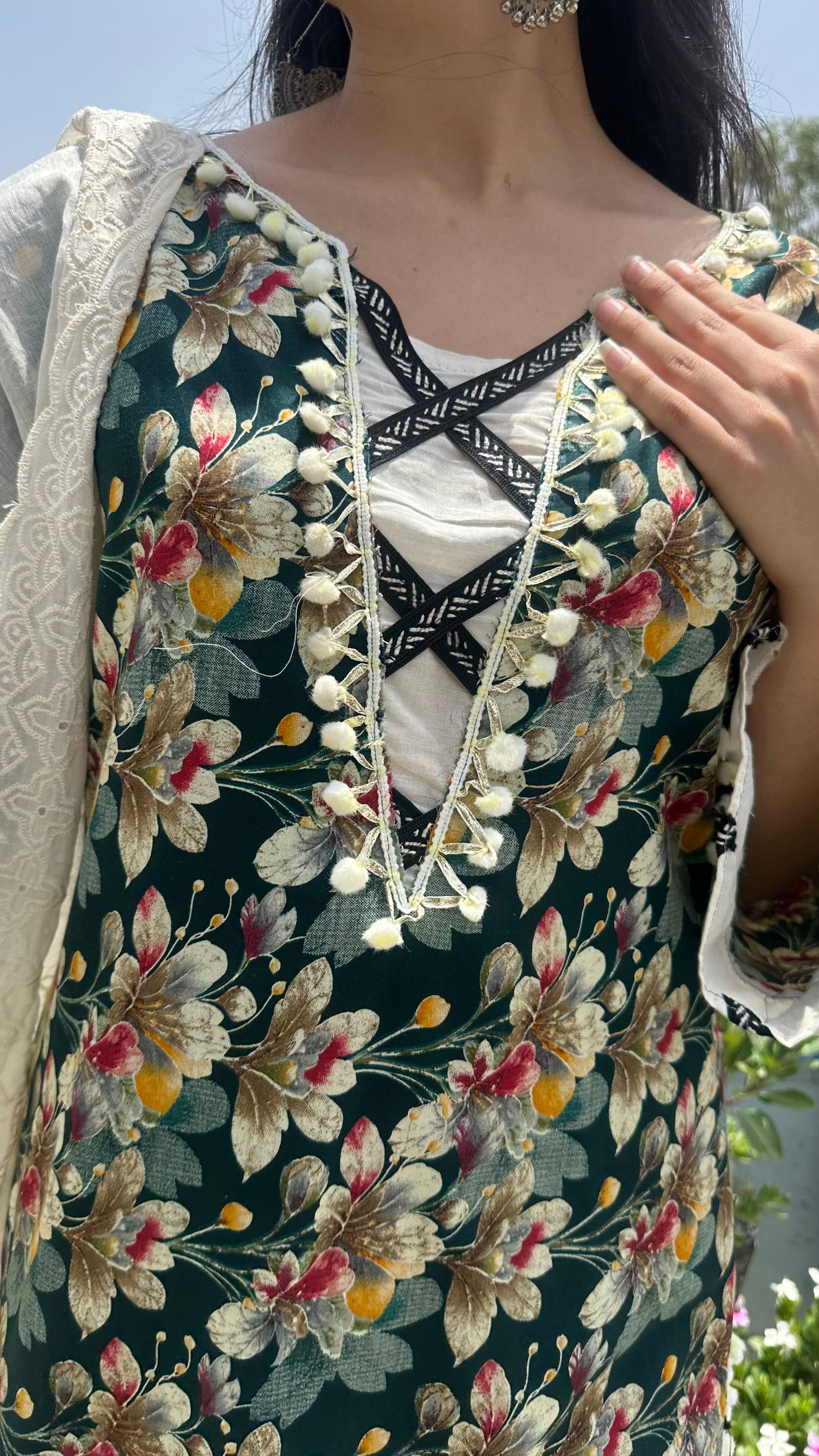 CHIKAN FARSHI SET