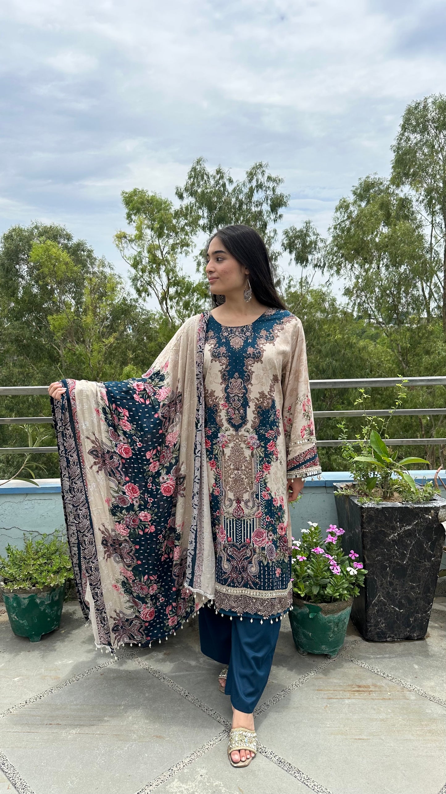 RAYON LACE WORK SET