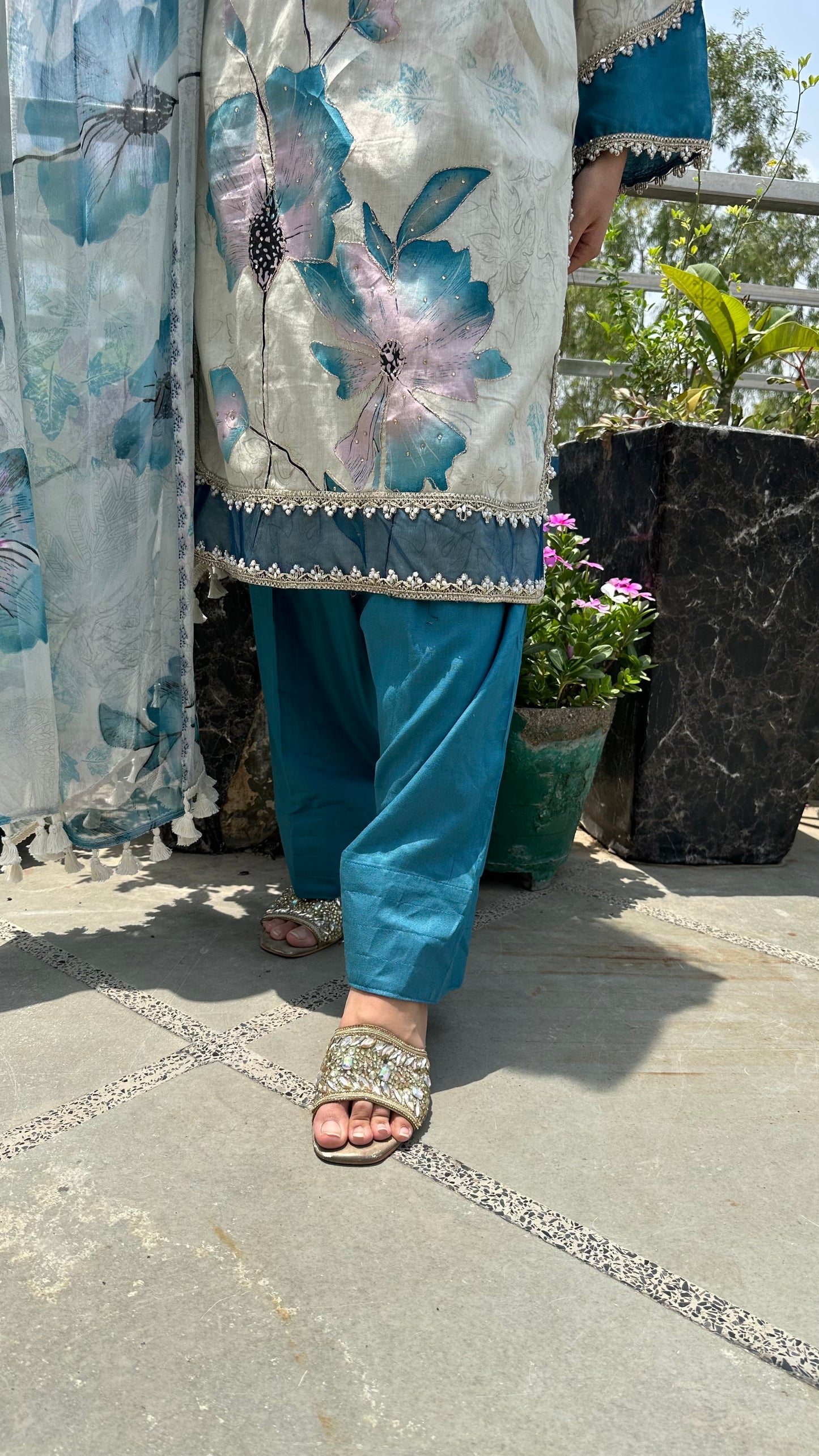 CREAM MIRROR FARSHI SETS