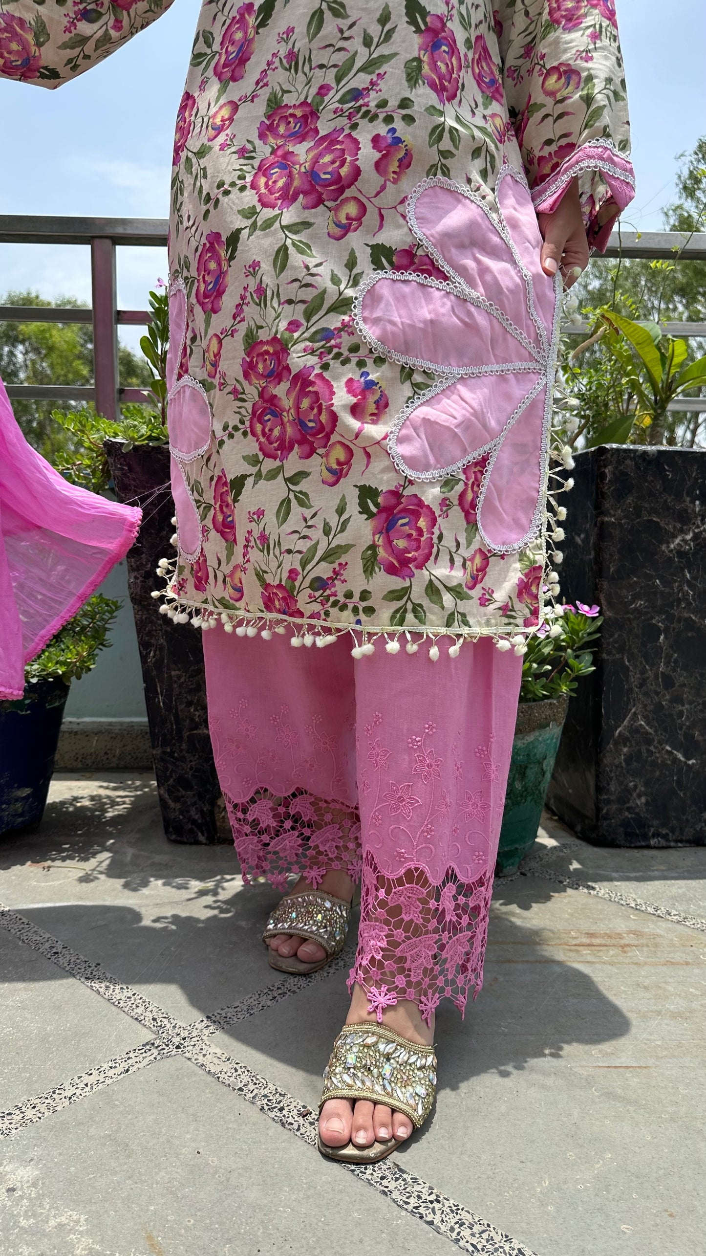 FLORAL COTTON CREAM SET