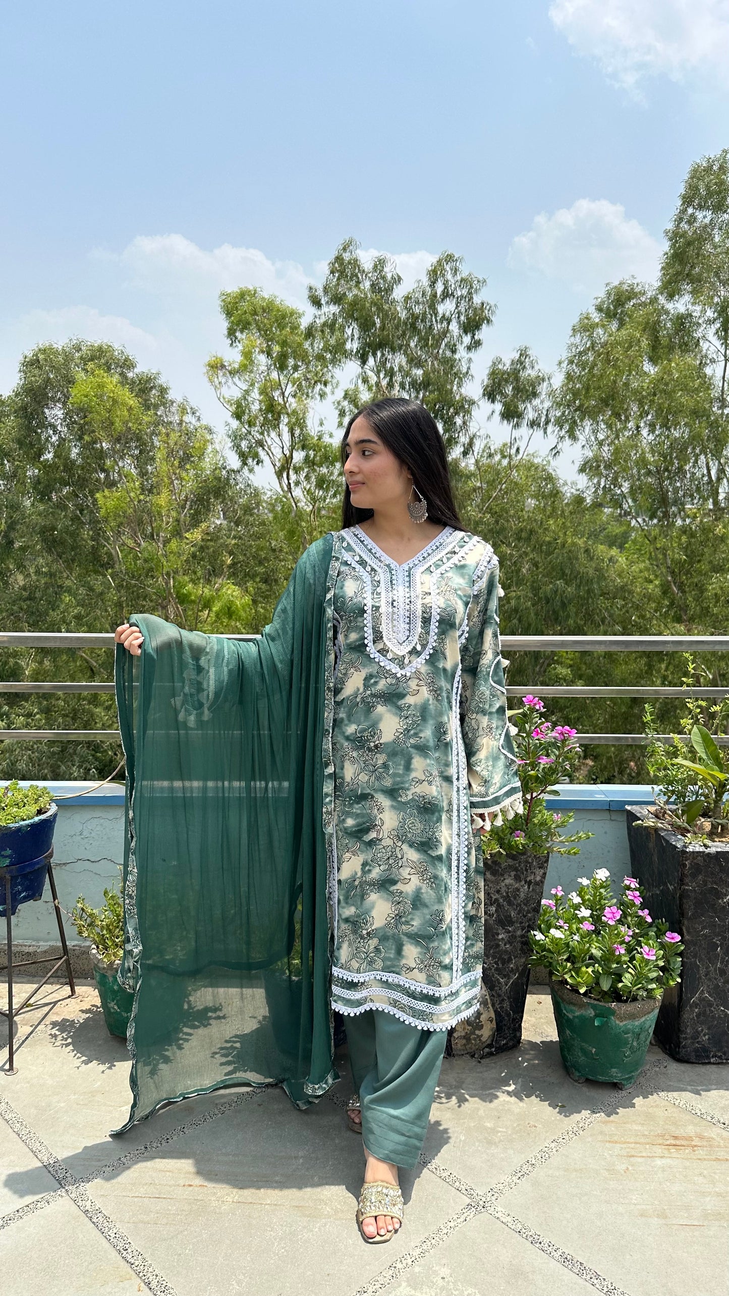 RAYON LACE FARSHI SETS