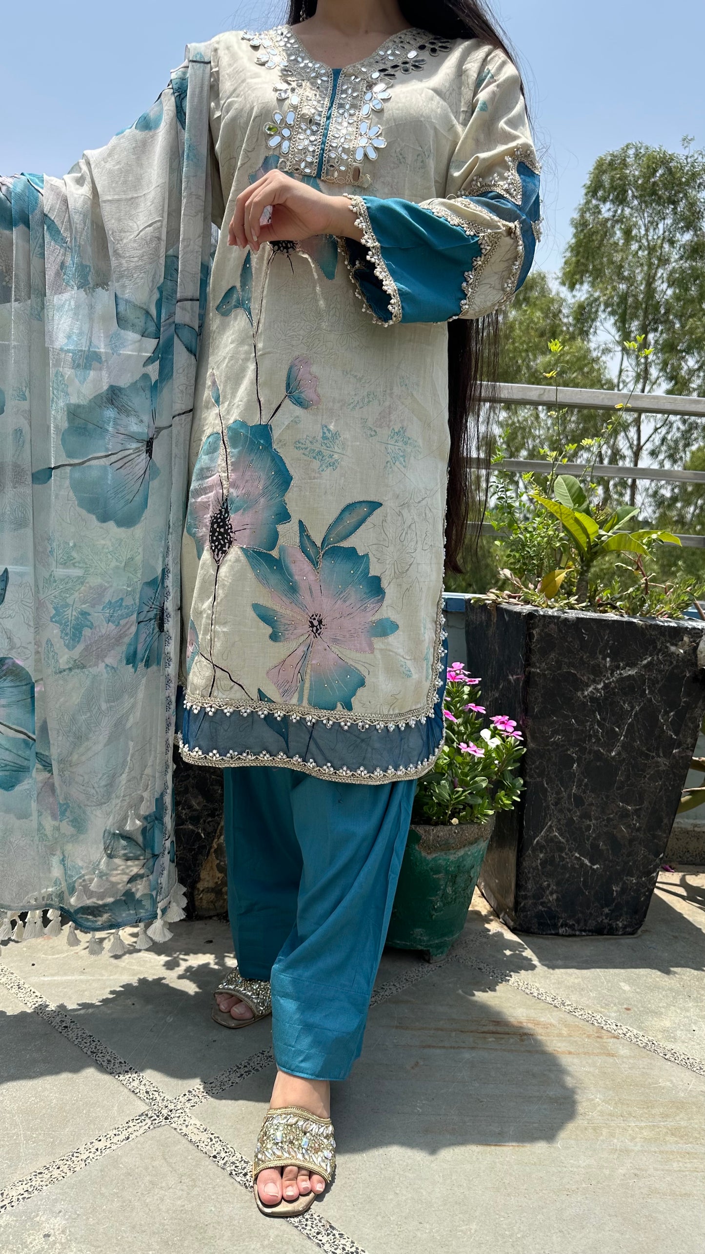 CREAM MIRROR FARSHI SETS