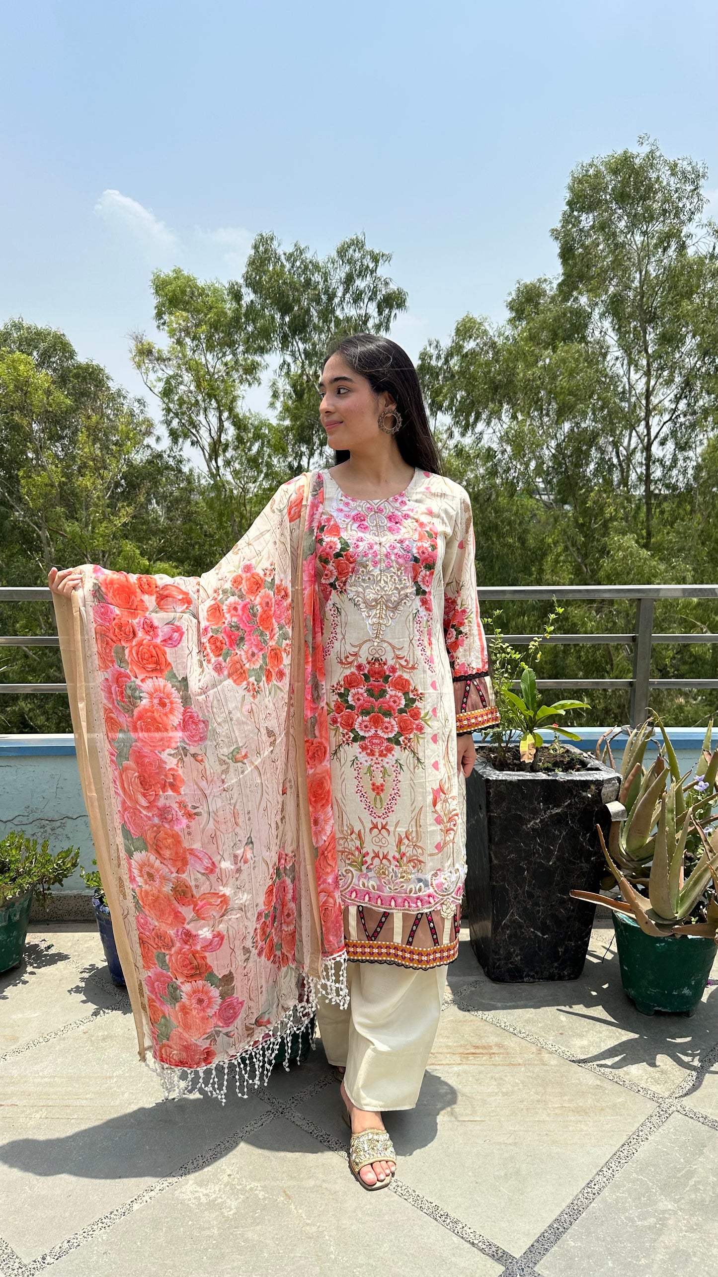 CREAM COTTON SET