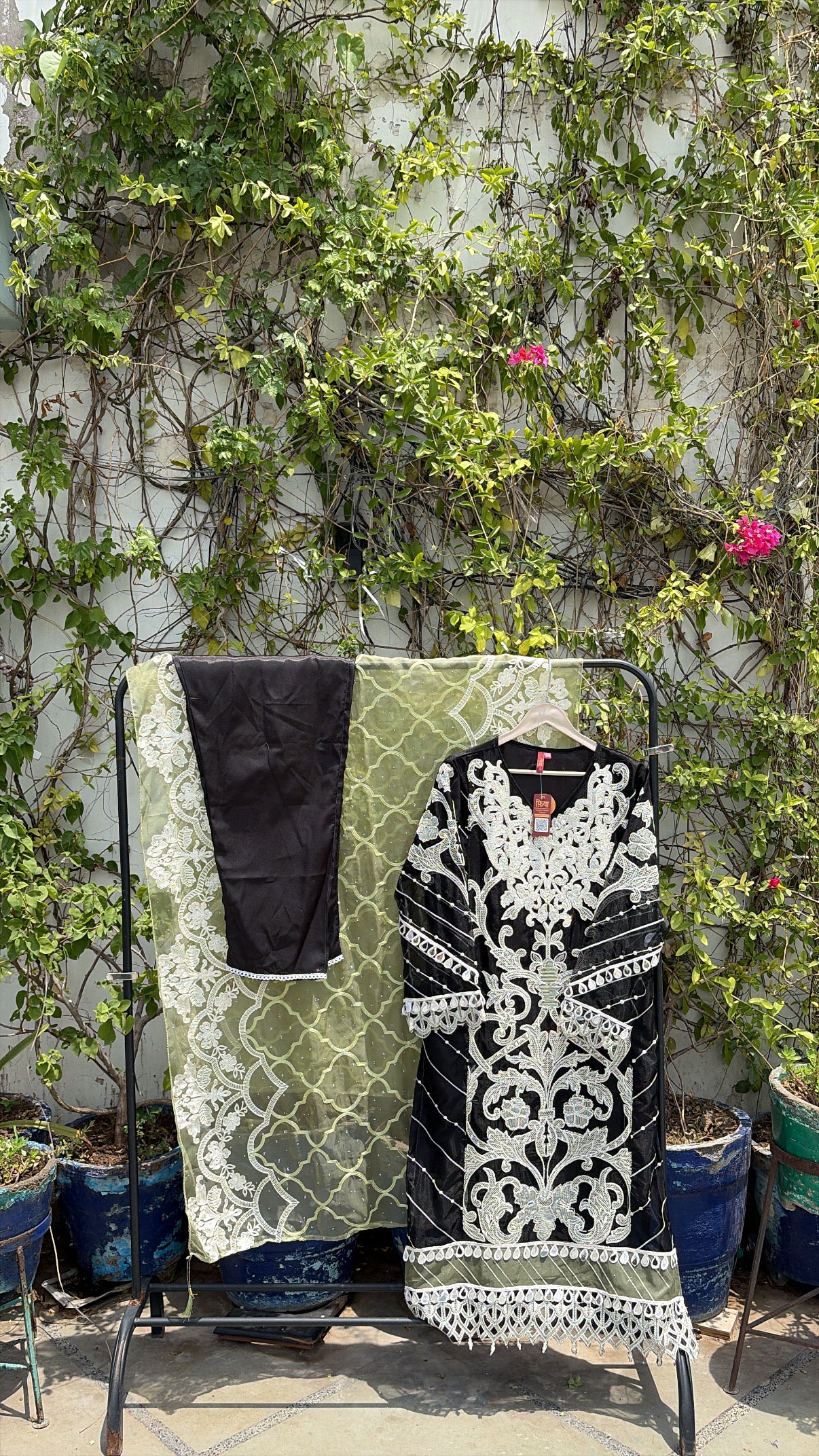 ORGANZA HEAVY HAND EMBROIDERED KURTI SET