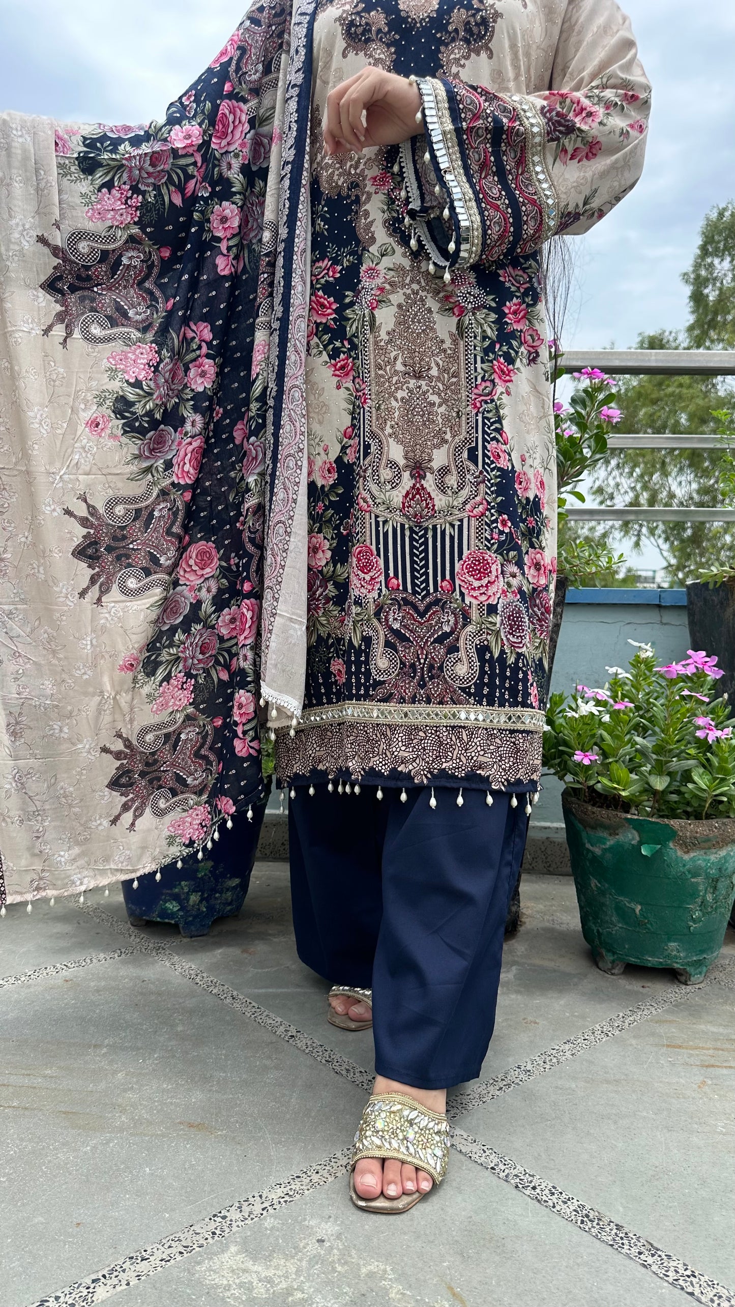RAYON LACE WORK KURTI SET
