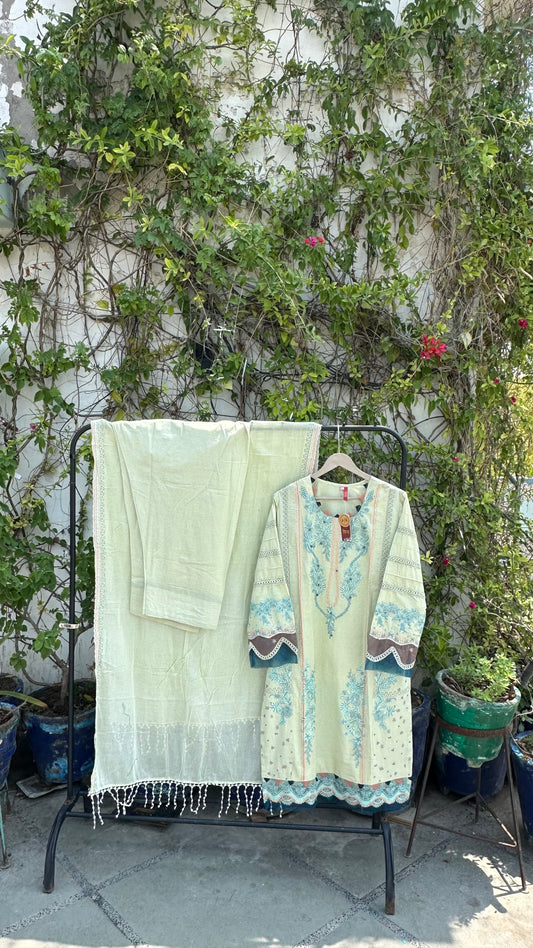 HEAVY EMBROIDERED COTTON KURTI SET