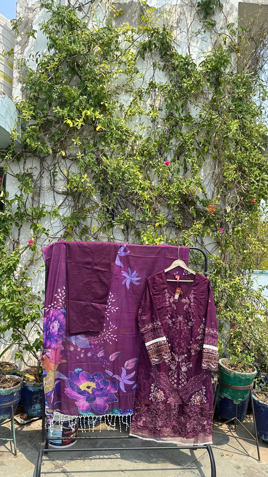 HEAVY EMBROIDERED COTTON KURTI SET